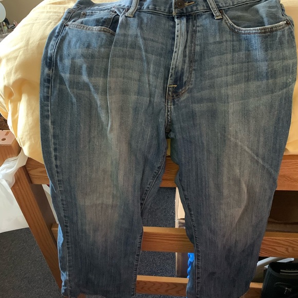 Men’s Lucky Brand Straight Leg Jeans (34x30) - Picture 2 of 5